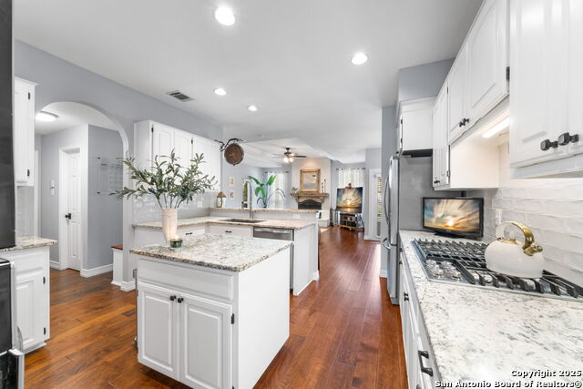 1215 Vista Del Rio Property Photo 16