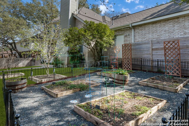 1215 Vista Del Rio Property Photo 50