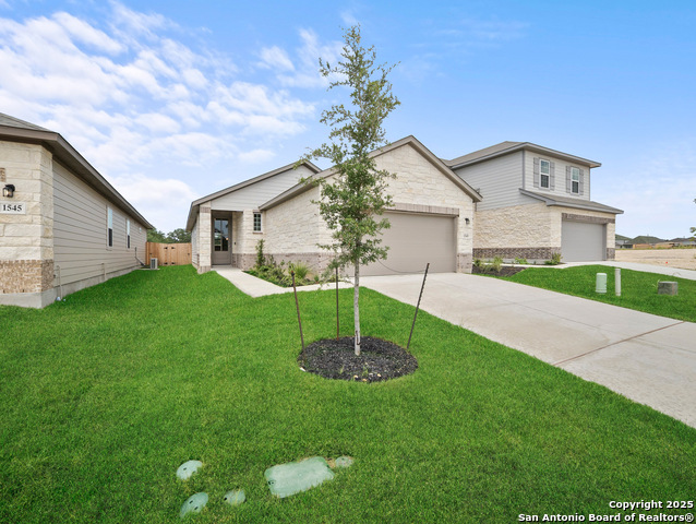 1549 Alsatian Ave Property Photo 1