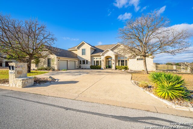 3404 Comanche Trace Dr E Property Photo 1