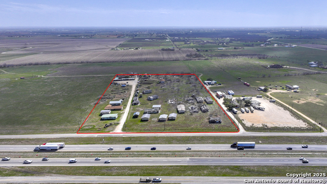 8205 W Interstate 10 Property Photo 3