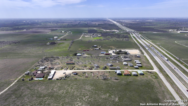 8205 W Interstate 10 Property Photo 11