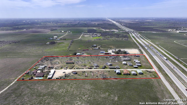 8205 W Interstate 10 Property Photo 23