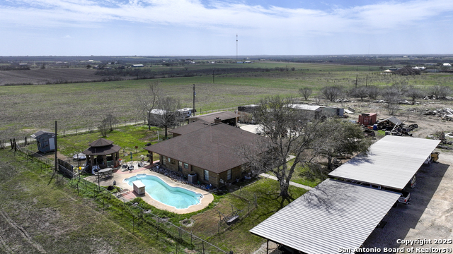 8205 W Interstate 10 Property Photo 28