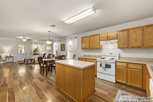 711 Silverado Way Property Photo 7