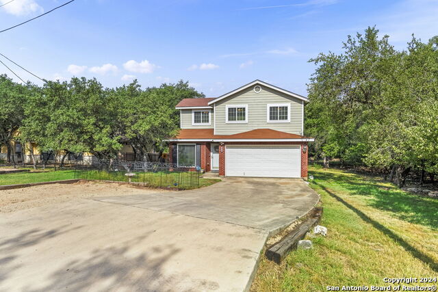 16707 Parkstone Blvd Property Photo 2