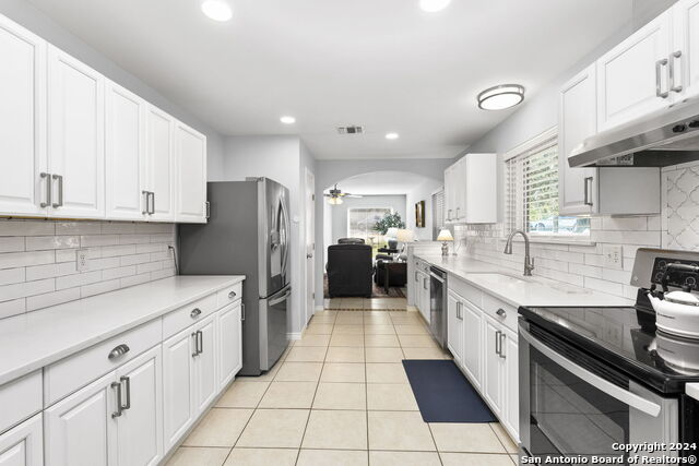 16707 Parkstone Blvd Property Photo 8