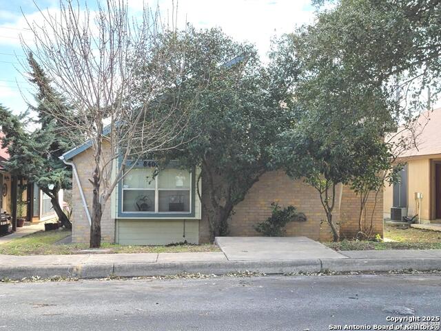 8406 Cranberry Hill Property Photo 1