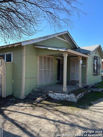616 W Hildebrand Property Photo 1