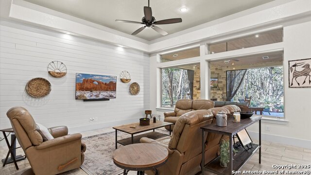 10115 Steinig Link Property Photo 15