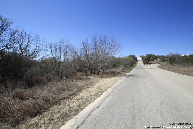 13210 Roundup Pass Property Photo 8