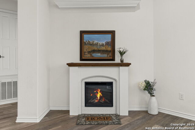 8212 Mulaney Property Photo 11