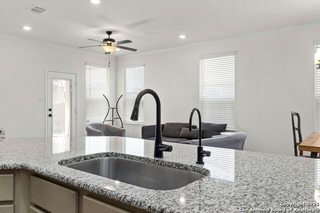 8212 Mulaney Property Photo 15