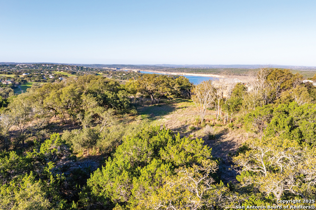 5803 Circulo Dr Property Photo 4