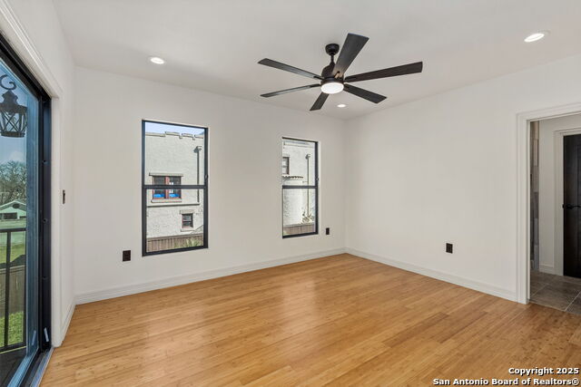 201 Cloverleaf Ave Property Photo 20