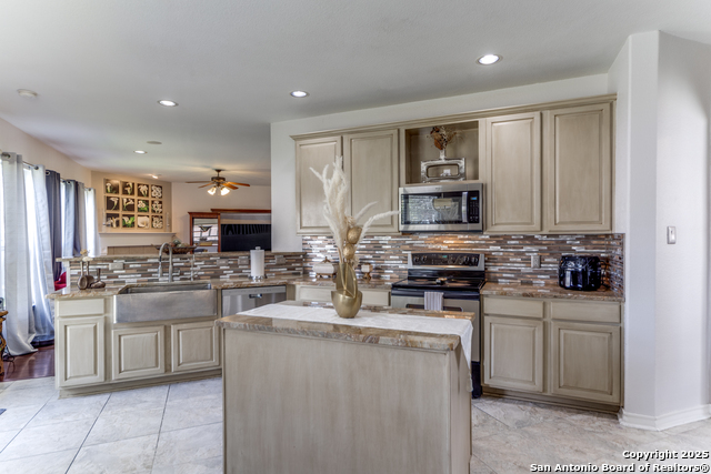 1315 Tanager Property Photo 6