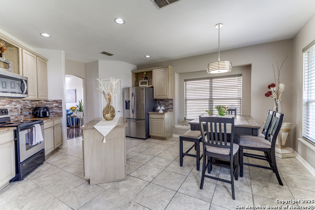 1315 Tanager Property Photo 9
