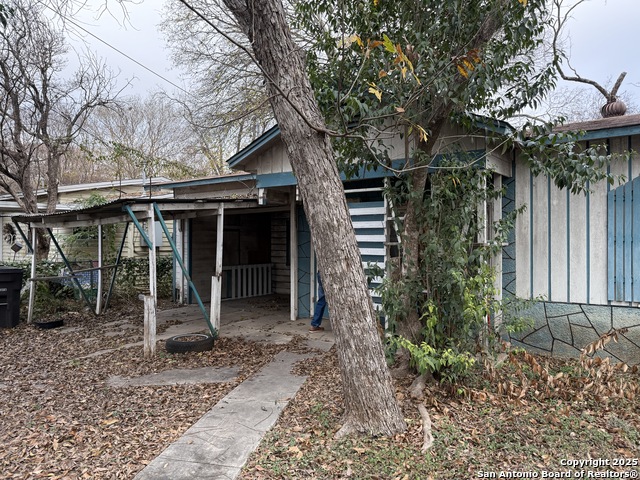 4347 Roark Property Photo
