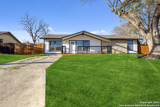 107 Goodhue Ave
