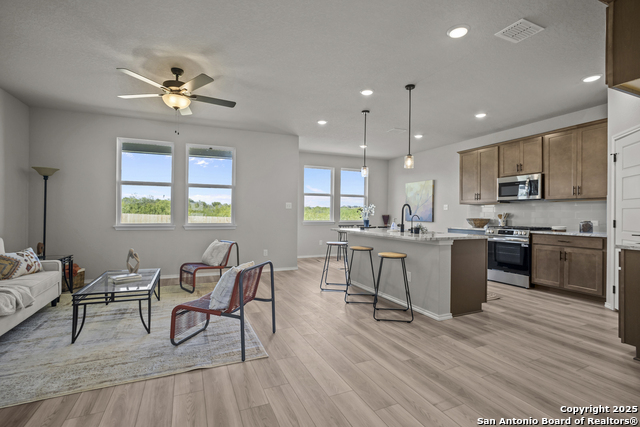 3453 Meteor Night Property Photo 6