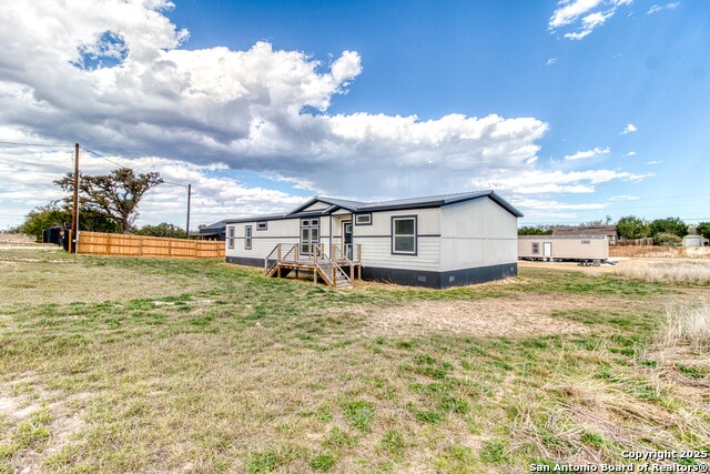 569 Pr 1520 Private Road Property Photo