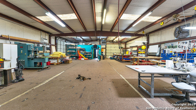 4945 N State Highway 123 Property Photo 12