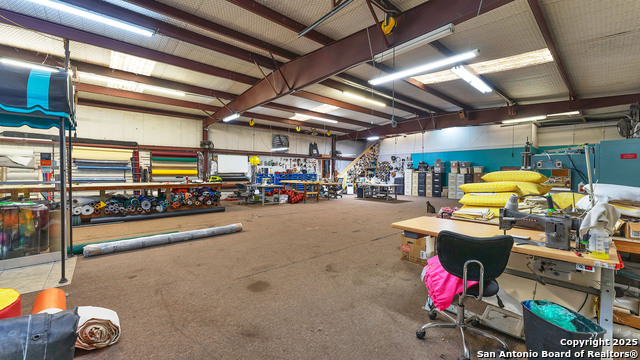 4945 N State Highway 123 Property Photo 14