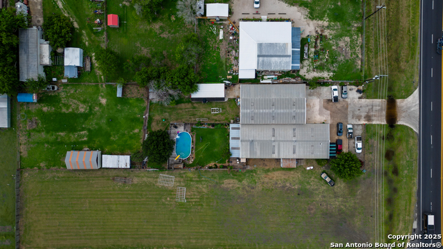 4945 N State Highway 123 Property Photo 44
