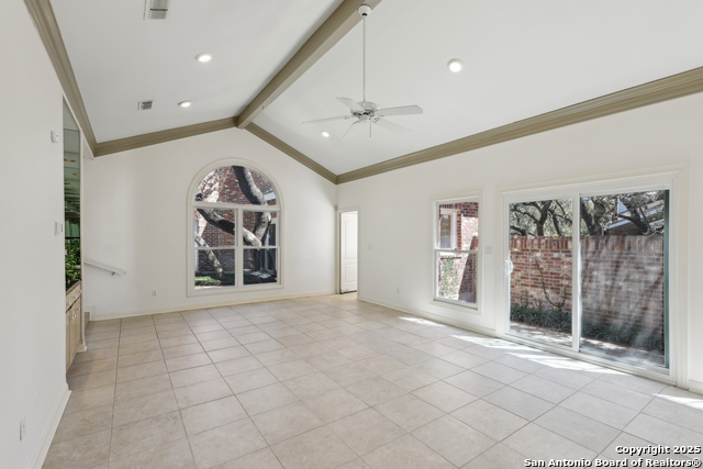 1 Villa Bonita Property Photo 6