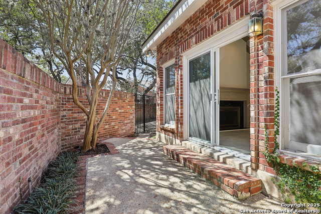 1 Villa Bonita Property Photo 7