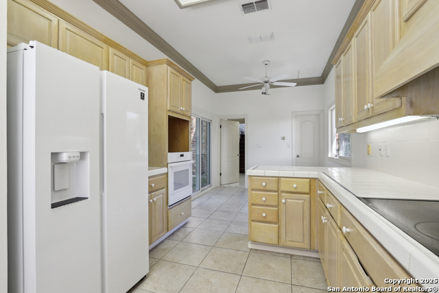 1 Villa Bonita Property Photo 11