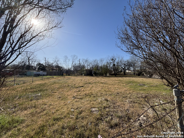 647 North San Ignacio Avenue Property Photo 3