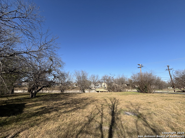 647 North San Ignacio Avenue Property Photo 7