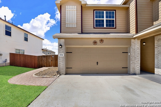 534 Candor Stone Property Photo 5