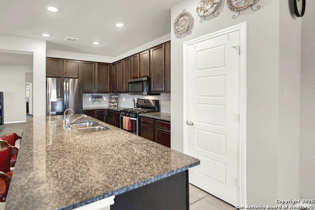 534 Candor Stone Property Photo 16