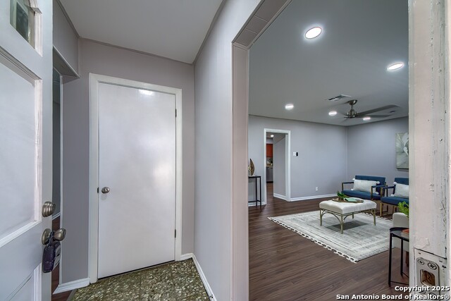 103 Quail Dr Property Photo 3