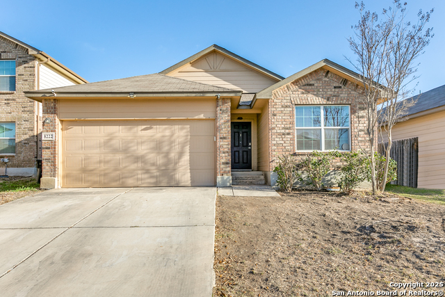 8222 Radiant Star Property Photo 1
