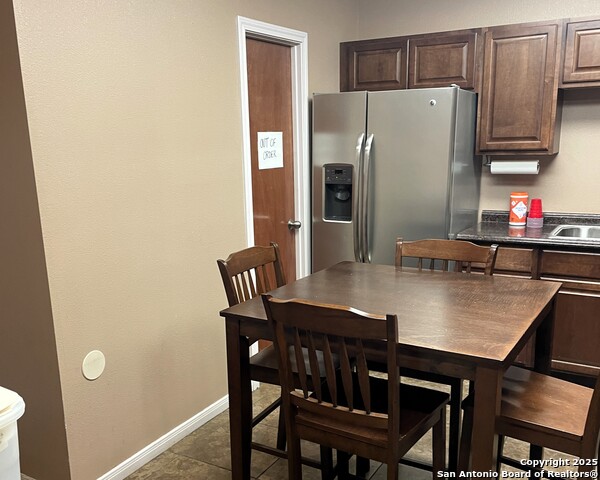 210 N Cherry Property Photo 21