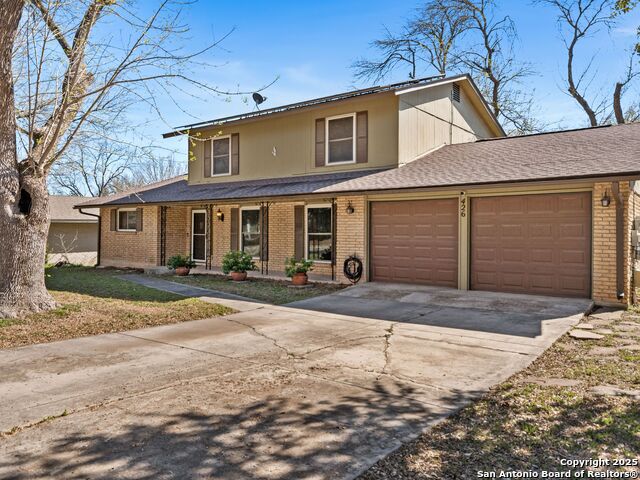 426 De Soto Property Photo 2