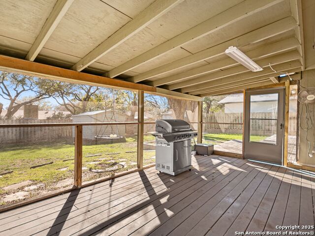 426 De Soto Property Photo 26