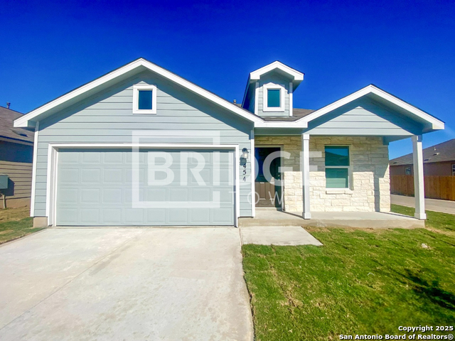 454 Fairy Duster Property Photo