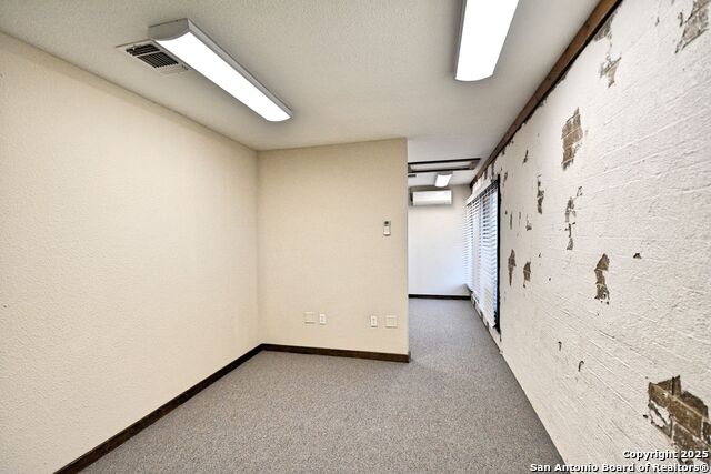 1111 N Walnut Property Photo