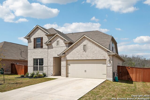 611 Bindseil Grove Property Photo