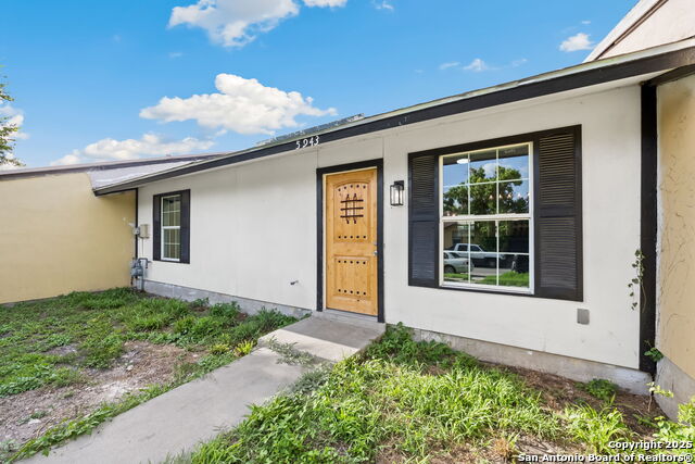 5943 Fairbrook