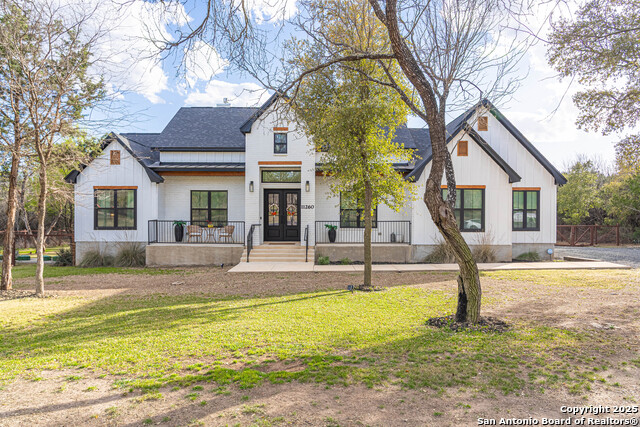 11260 Beverly Hills Property Photo