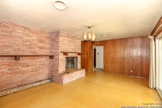 103 Clearview Property Photo 8