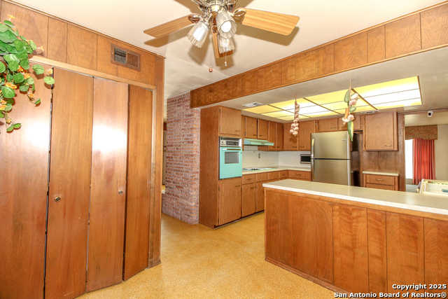 103 Clearview Property Photo 13