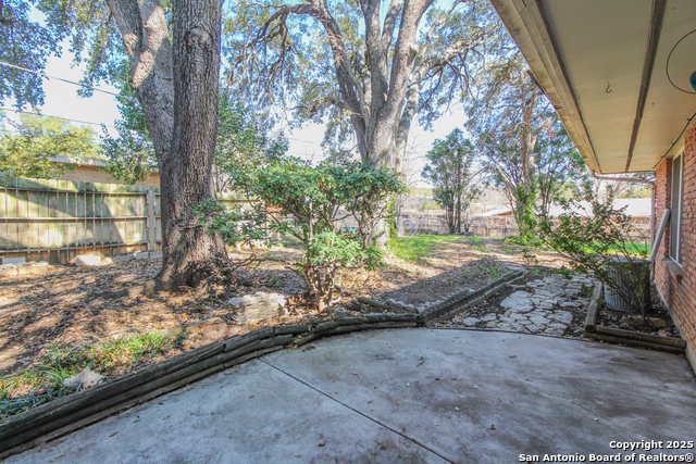 103 Clearview Property Photo 22