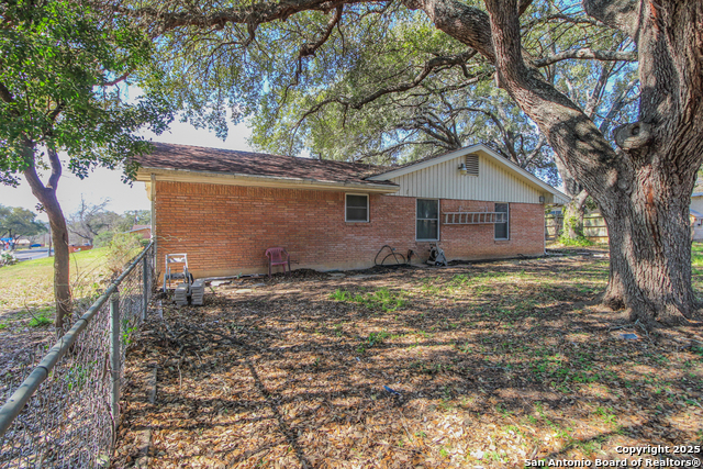 103 Clearview Property Photo 25