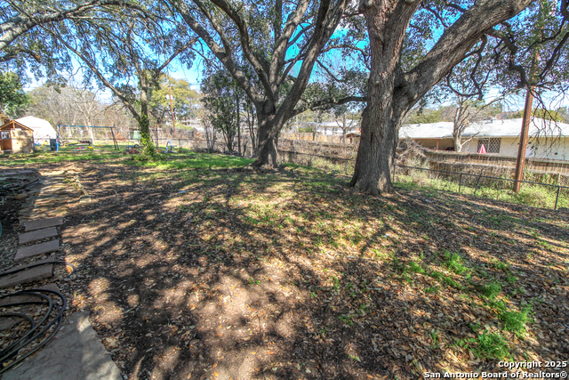 103 Clearview Property Photo 26